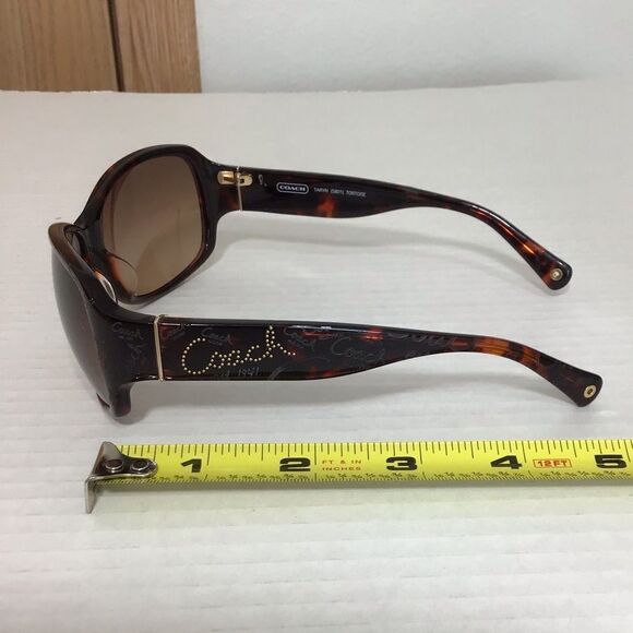 Coach Taryn Tortoise She’ll Sunglasses main image 4